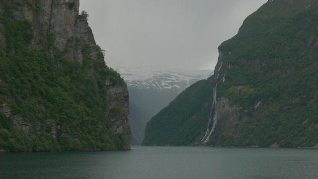 20.034_Geirangerfjord.08
