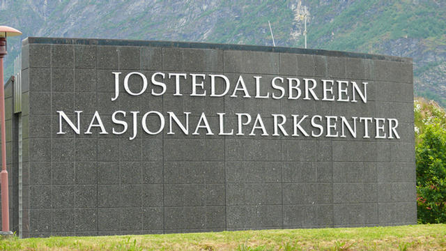 21.003a_Jostedalsbreen-Nationalparkcenter.08